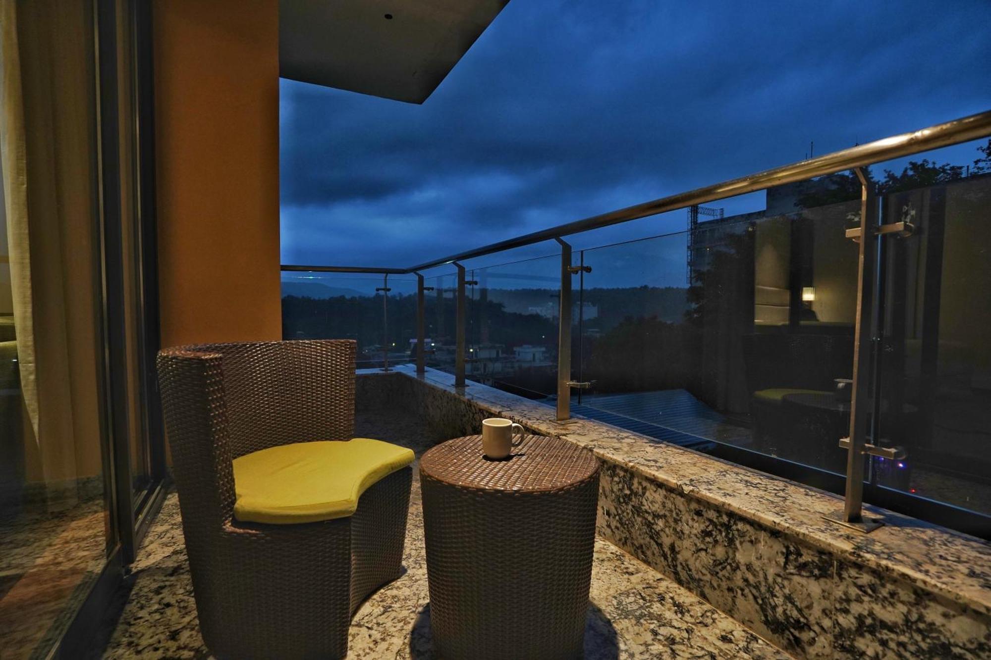 Hyatt Centric Rajpur Road Dehradun Hotel Ngoại thất bức ảnh